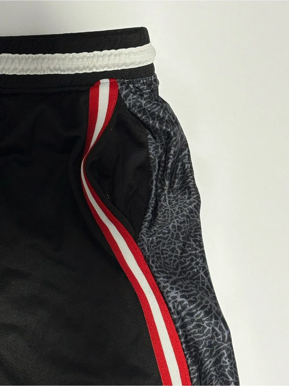 NBA Black, Red & White Chicago Bulls Basketball Shorts